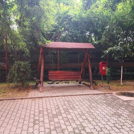 Relaxing Spa Apartment 阿拉德 外观 照片